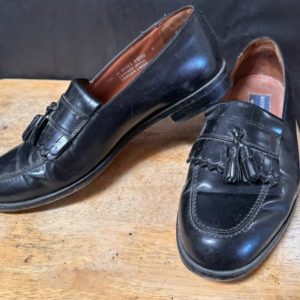 Bostonian Classics Kiltie Tassel Loafers. Black Size 10.5 EUC
